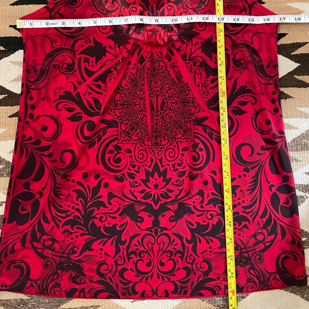 Lavish Sleeveless Top Red & Black - Picture 3 of 7